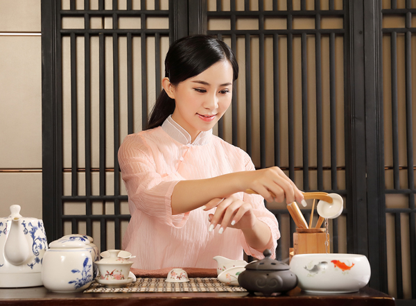 经常去郑州靠谱男士会馆，这家私藏已久的店推荐给你